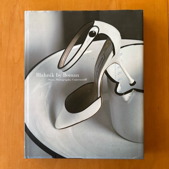 Blahnik by Boman Chronicle Books Coffee Table Shoe Book Art - Picture 1 of 12